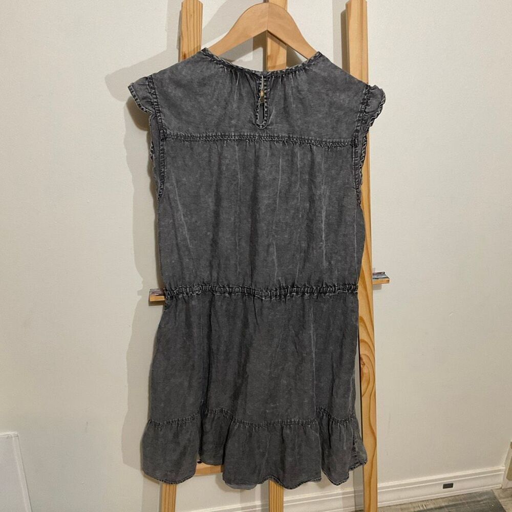 Time and Tru, flutter sleeve dress, charcoal gray pullover dress size XL above t - Picture 2 of 10